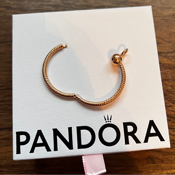 Pandora Moments Medium O Pendant Rose Gold - Picture 5 of 10